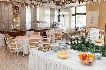 Otel International 2*