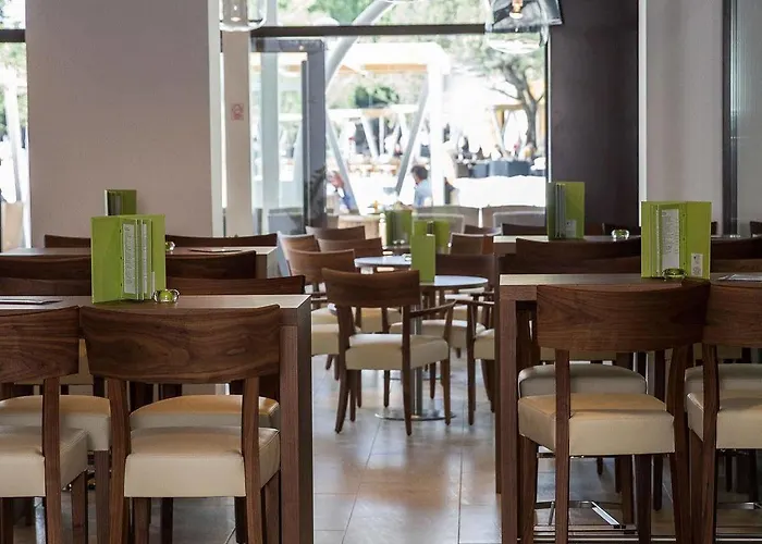 International 2* Crikvenica