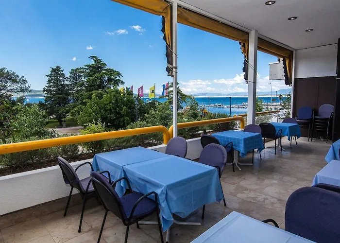 International 2* Crikvenica