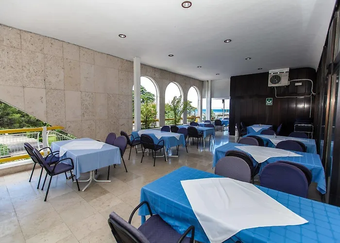 Otel International 2*